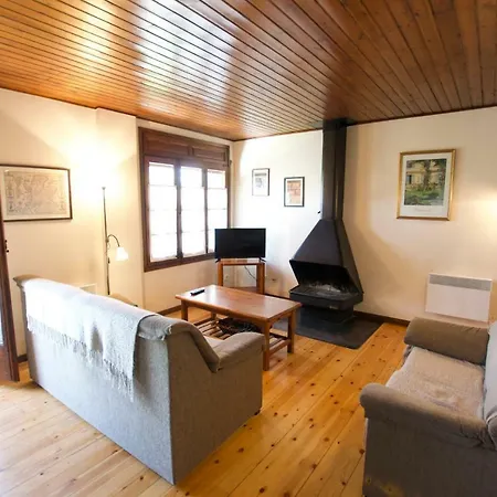 Apartamento La Pleta Apartment Llivia